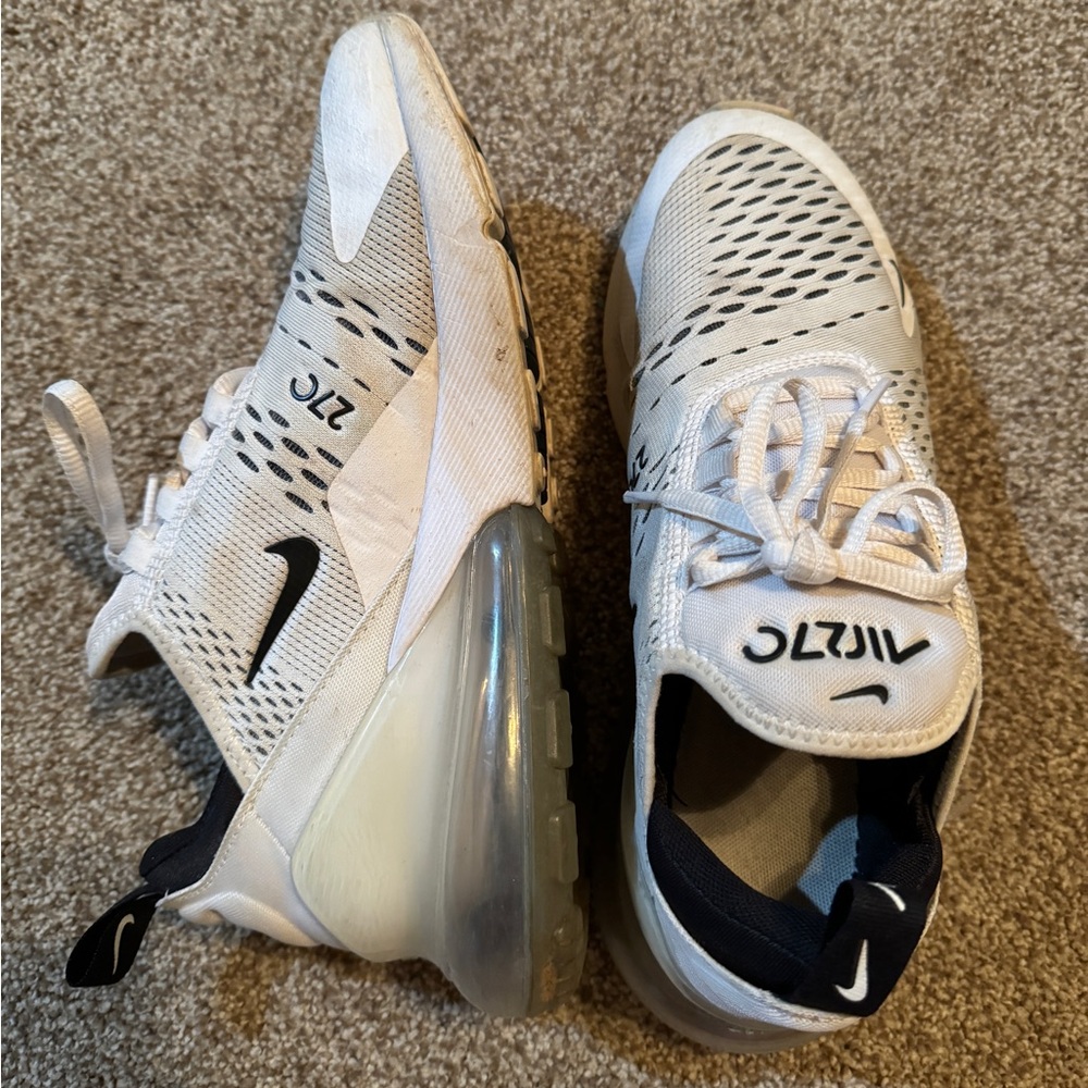 Nike air max 270 shoes womens